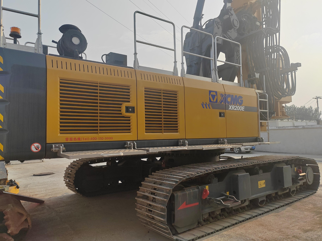 XCMG XR200E Hydraulic Crawler Rotary Drilling Rig - Vrtná souprava: obrázek 4 XCMG XR200E Hydraulic Crawler Rotary Drilling Rig - Vrtná souprava: obrázek 4