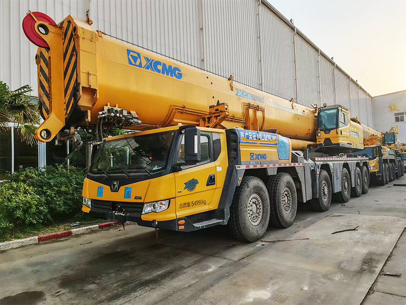 XCMG used XCA460 460ton mobile hydraulic all terrain crane price - Univerzální autojeřáb: obrázek 3 XCMG used XCA460 460ton mobile hydraulic all terrain crane price - Univerzální autojeřáb: obrázek 3