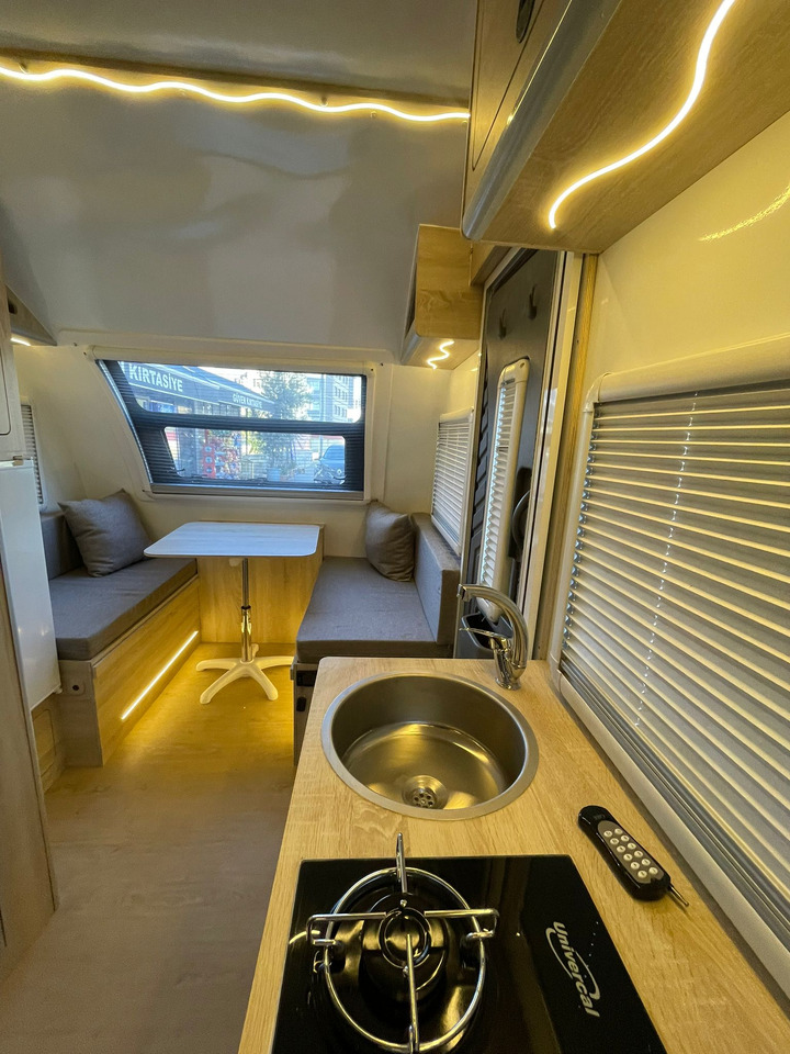 Nový Karavan KAMPKON 414 C (STABLE BED): obrázek 7