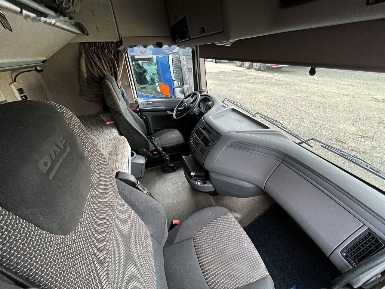 Kabina pro Nákladní auto 2014   DAF XF 106 truck: obrázek 15