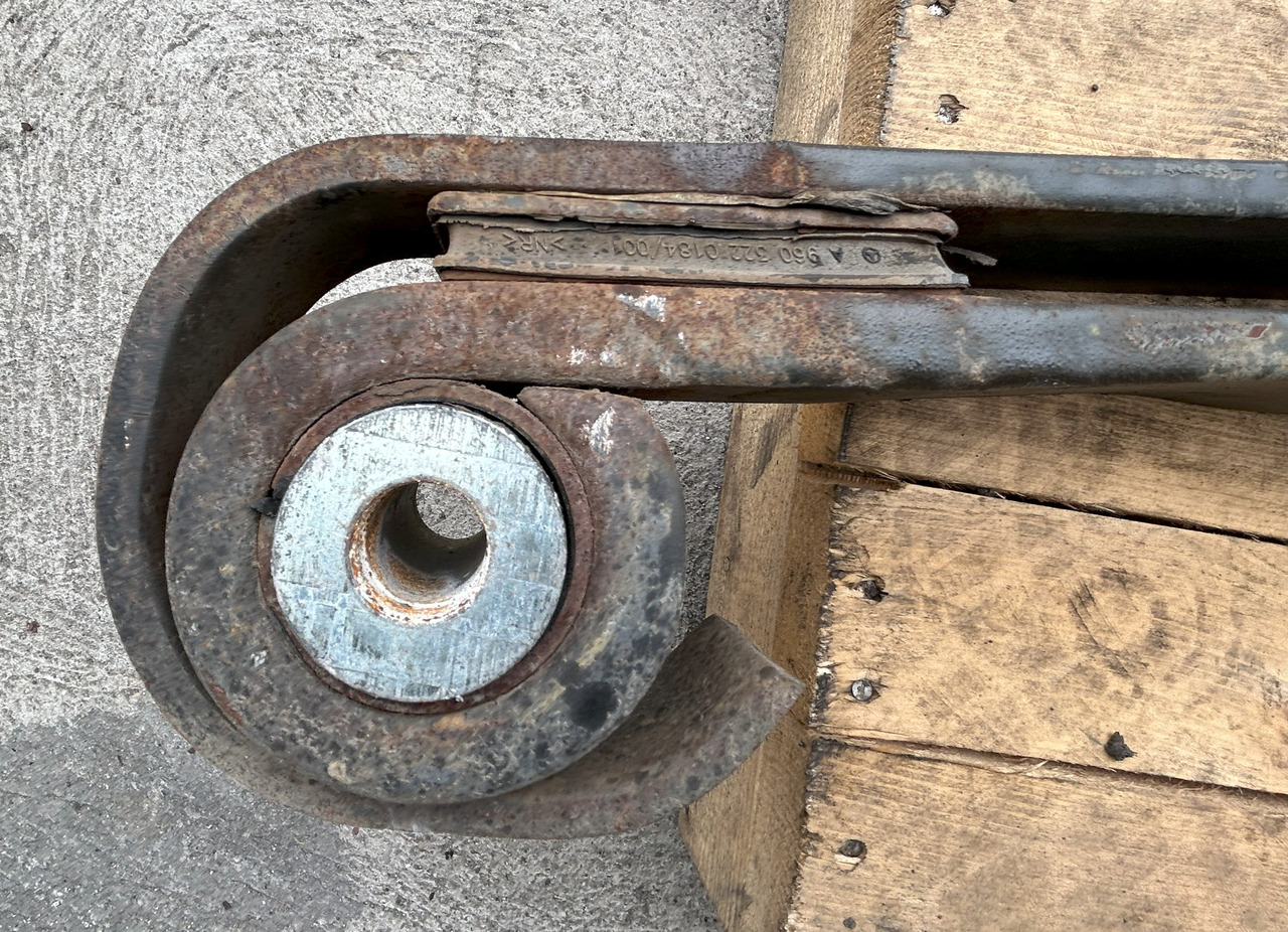 DAF 2-LEAF SPRING DAF XF 106 LIFT - Podvěs s listovým pérováním: obrázek 2 DAF 2-LEAF SPRING DAF XF 106 LIFT - Podvěs s listovým pérováním: obrázek 2