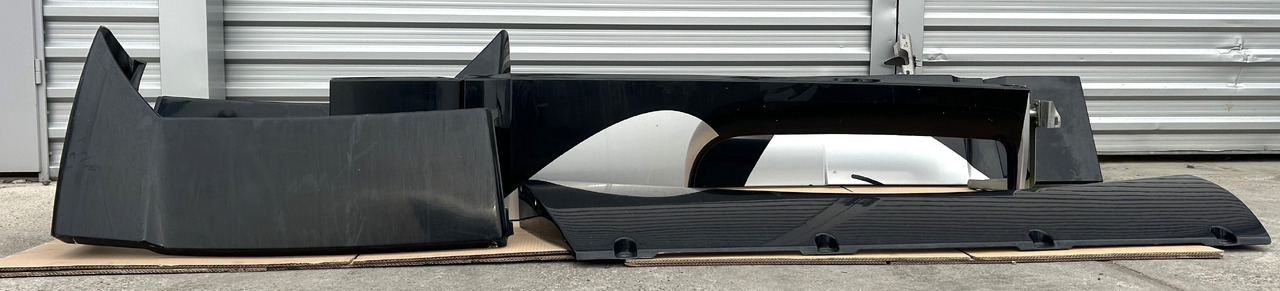 DAF A SET OF DAF XF 106 SPOILER - Univerzální díl: obrázek 2 DAF A SET OF DAF XF 106 SPOILER - Univerzální díl: obrázek 2