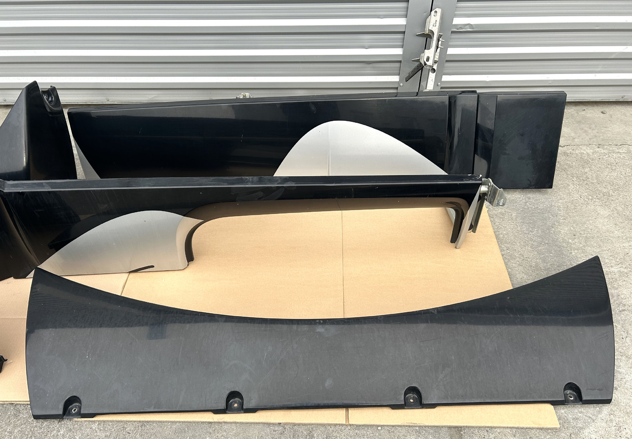 DAF A SET OF DAF XF 106 SPOILER - Univerzální díl: obrázek 5 DAF A SET OF DAF XF 106 SPOILER - Univerzální díl: obrázek 5
