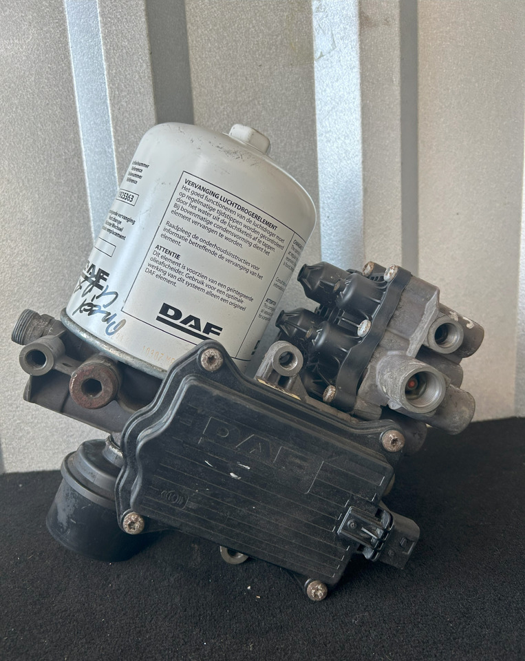 DAF CF XF 106 480 APU KIT ZEL2100 1973210 ( ELA1000 + AE6000) - Brzdový ventil: obrázek 2 DAF CF XF 106 480 APU KIT ZEL2100 1973210 ( ELA1000 + AE6000) - Brzdový ventil: obrázek 2