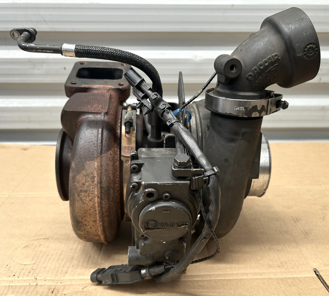 DAF TURBOCHARGER WITH VTG DAF XF 106 480 - Turbodmychadlo: obrázek 1 DAF TURBOCHARGER WITH VTG DAF XF 106 480 - Turbodmychadlo: obrázek 1