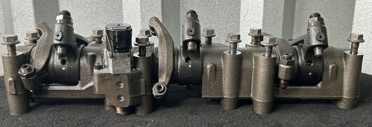 DAF XF 106 480 530 MX ROLLER ARM KEYPAD - Postrkovač: obrázek 4 DAF XF 106 480 530 MX ROLLER ARM KEYPAD - Postrkovač: obrázek 4