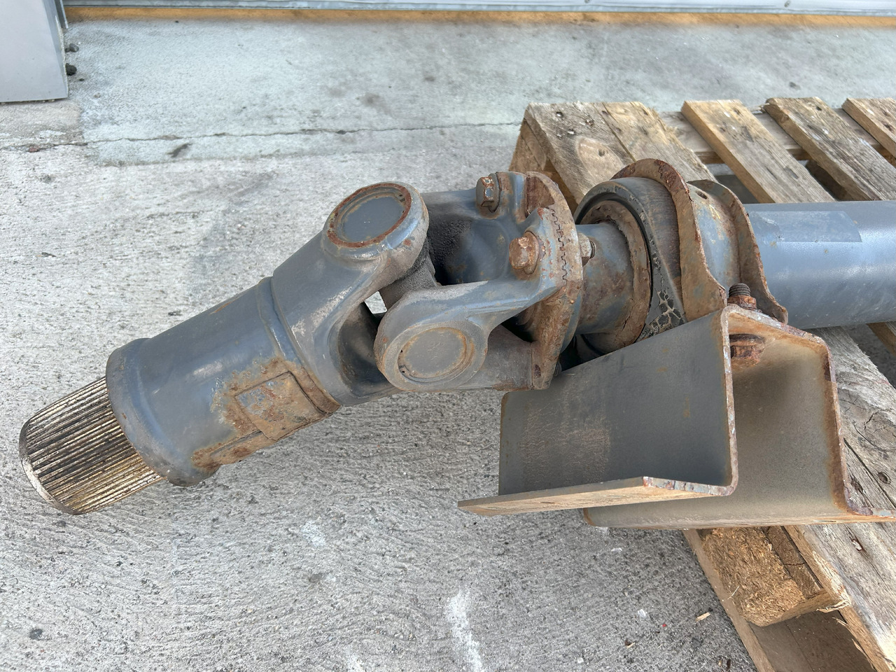 DAF XF 106 480 DRIVE SHAFT - Kardan: obrázek 2 DAF XF 106 480 DRIVE SHAFT - Kardan: obrázek 2