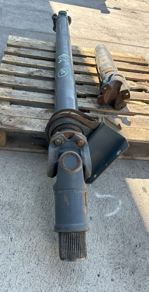DAF XF 106 480 DRIVE SHAFT - Kardan: obrázek 3 DAF XF 106 480 DRIVE SHAFT - Kardan: obrázek 3