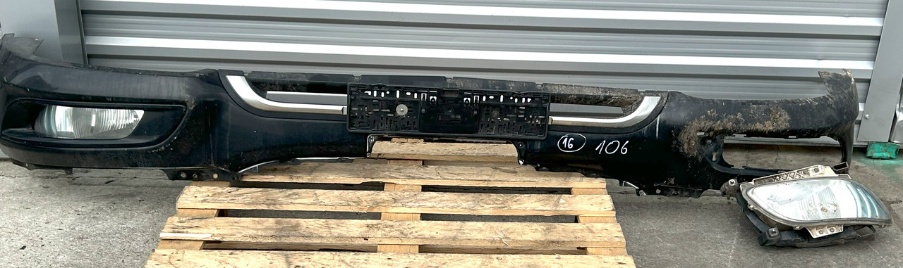 DAF XF 106 480 FRONT BUMPER WITH HALOGENS - Nárazník: obrázek 1 DAF XF 106 480 FRONT BUMPER WITH HALOGENS - Nárazník: obrázek 1