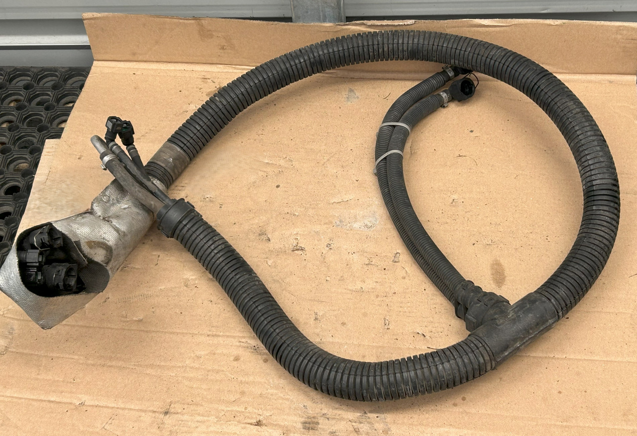 DAF XF 106 ADBLUE WIRING HARNESS - Výfukový systém: obrázek 1 DAF XF 106 ADBLUE WIRING HARNESS - Výfukový systém: obrázek 1