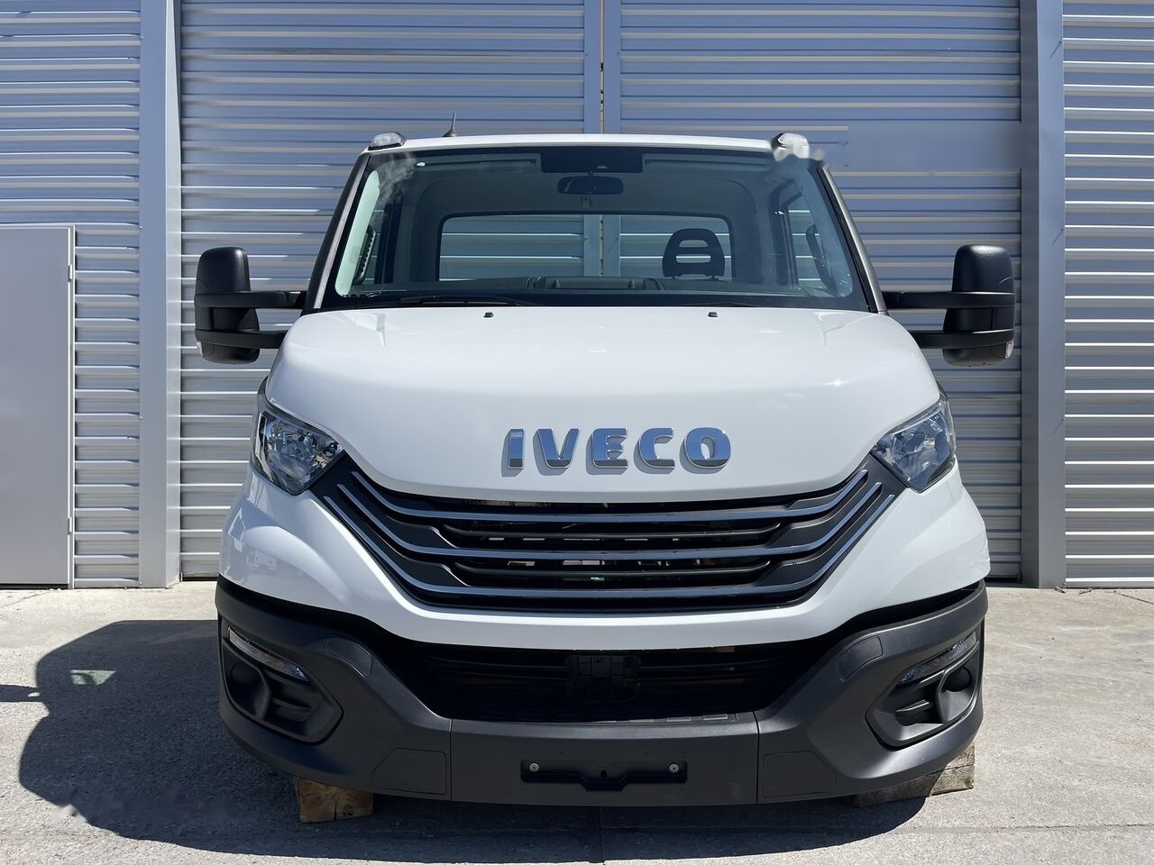 IVECO DAILY VII 72-210 for IVECO DAILY 75-210 - Kabina: obrázek 2 IVECO DAILY VII 72-210 for IVECO DAILY 75-210 - Kabina: obrázek 2