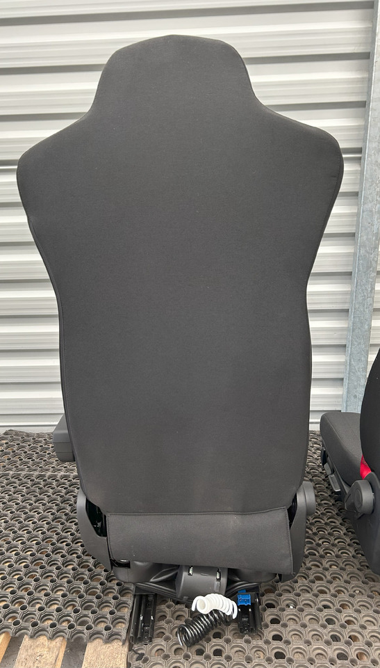 Nový Sedaček IVECO NEW SET OF SEATS IVECO S-WAY: obrázek 14