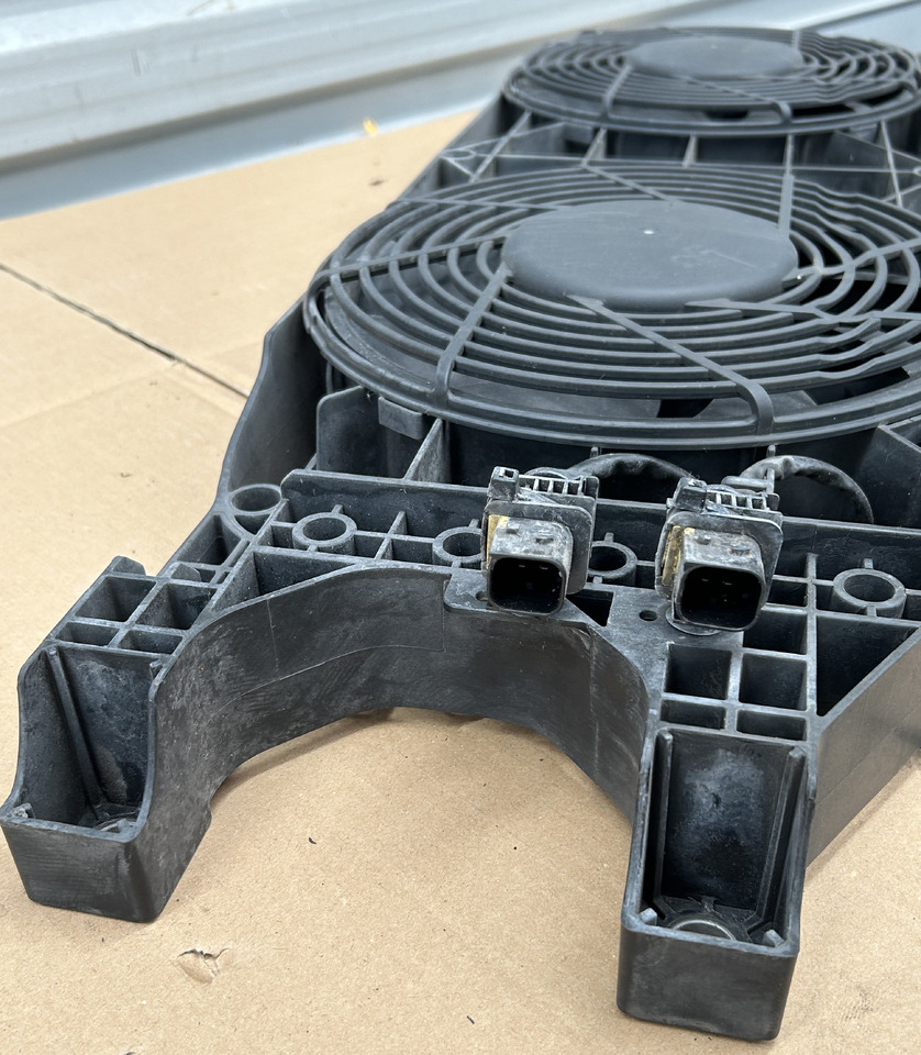 MERCEDES ACTROS MP4 Axial radiator fan - Ventilátor pro Nákladní auto: obrázek 4 MERCEDES ACTROS MP4 Axial radiator fan - Ventilátor pro Nákladní auto: obrázek 4