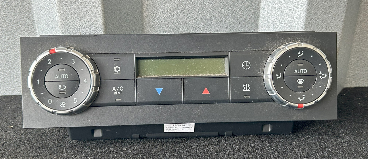 MERCEDES AIR CONDITIONING CONTROL PANEL AROCS MP4 - Díl klimatizace: obrázek 1 MERCEDES AIR CONDITIONING CONTROL PANEL AROCS MP4 - Díl klimatizace: obrázek 1