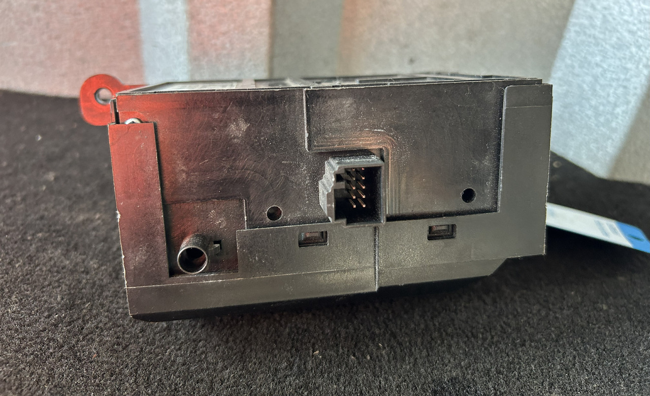 MERCEDES-BENZ ACTROS MP4 START/STOP IGNITION SWITCH - Palubní deska pro Nákladní auto: obrázek 4 MERCEDES-BENZ ACTROS MP4 START/STOP IGNITION SWITCH - Palubní deska pro Nákladní auto: obrázek 4