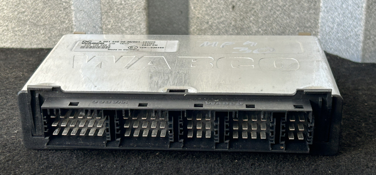 MERCEDES EBS CONTROLLER ACTROS MP4 - Řídicí blok: obrázek 4 MERCEDES EBS CONTROLLER ACTROS MP4 - Řídicí blok: obrázek 4