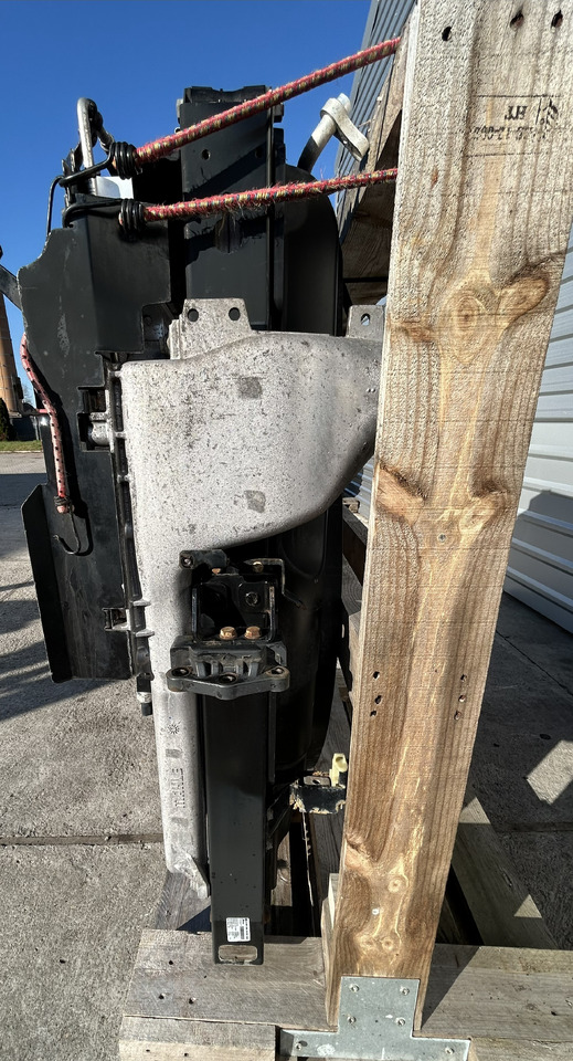 Mercedes ACTROS MP4 COOLERS SET - Chladič: obrázek 5 Mercedes ACTROS MP4 COOLERS SET - Chladič: obrázek 5