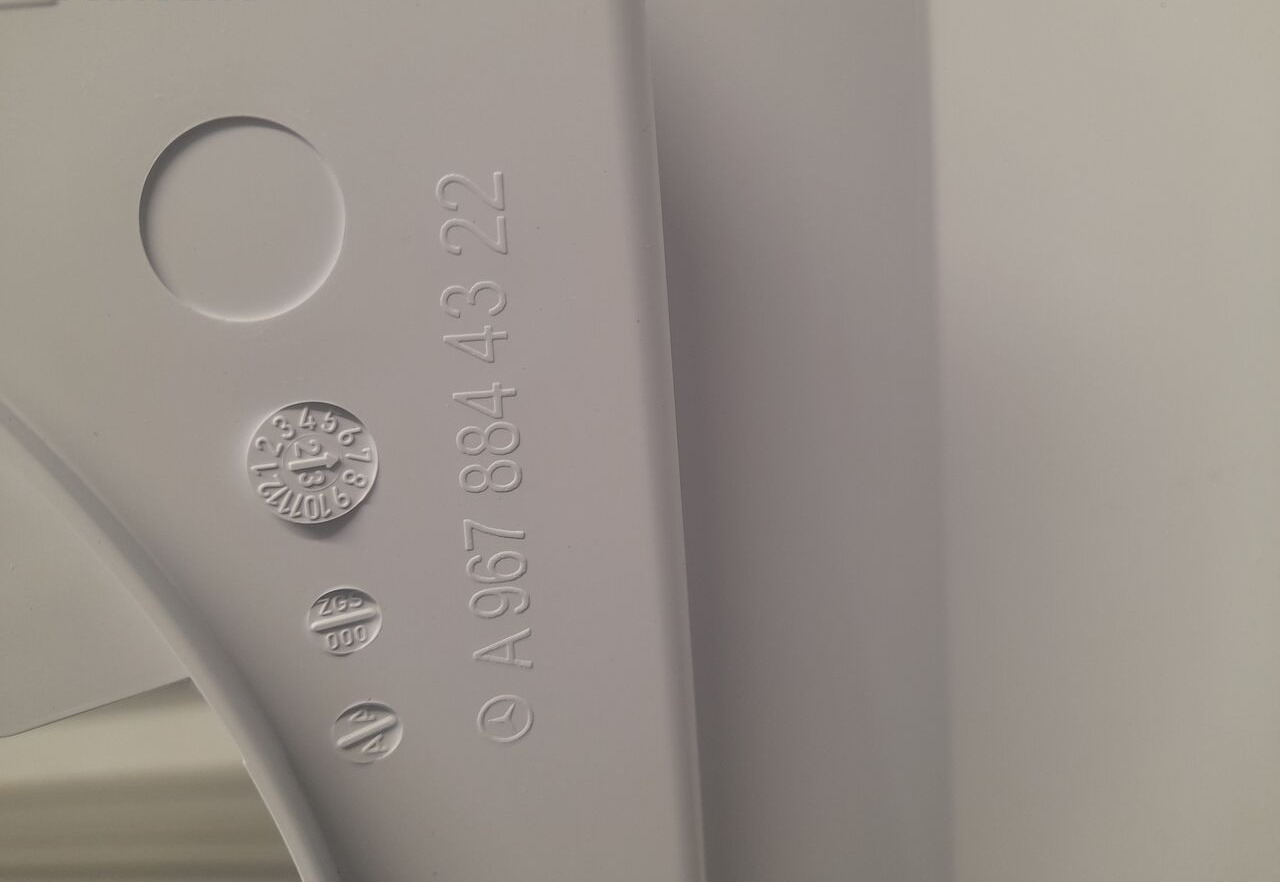 Mercedes-Benz ATEGO A9678844322 - Karoserie a exteriér pro Nákladní auto: obrázek 4 Mercedes-Benz ATEGO A9678844322 - Karoserie a exteriér pro Nákladní auto: obrázek 4