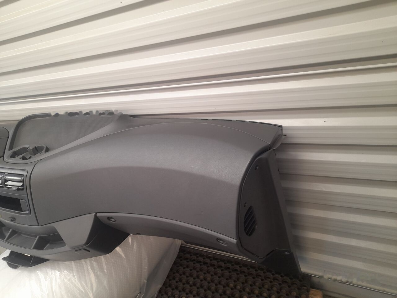 Mercedes-Benz MERCEDES ATEGO 2023 - Palubní deska pro Nákladní auto: obrázek 4 Mercedes-Benz MERCEDES ATEGO 2023 - Palubní deska pro Nákladní auto: obrázek 4