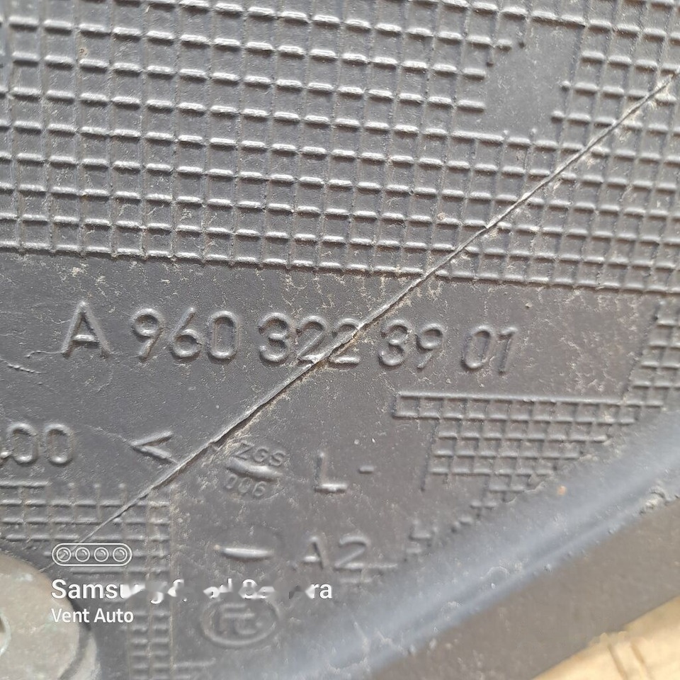 Mocowanie resora/ wspornik LEFT Mercedes-Benz ACTROS MP4 A9603223901 Mercedes-Benz A9603223901 - Podvěs kabiny pro Nákladní auto: obrázek 2 Mocowanie resora/ wspornik LEFT Mercedes-Benz ACTROS MP4 A9603223901 Mercedes-Benz A9603223901 - Podvěs kabiny pro Nákladní auto: obrázek 2