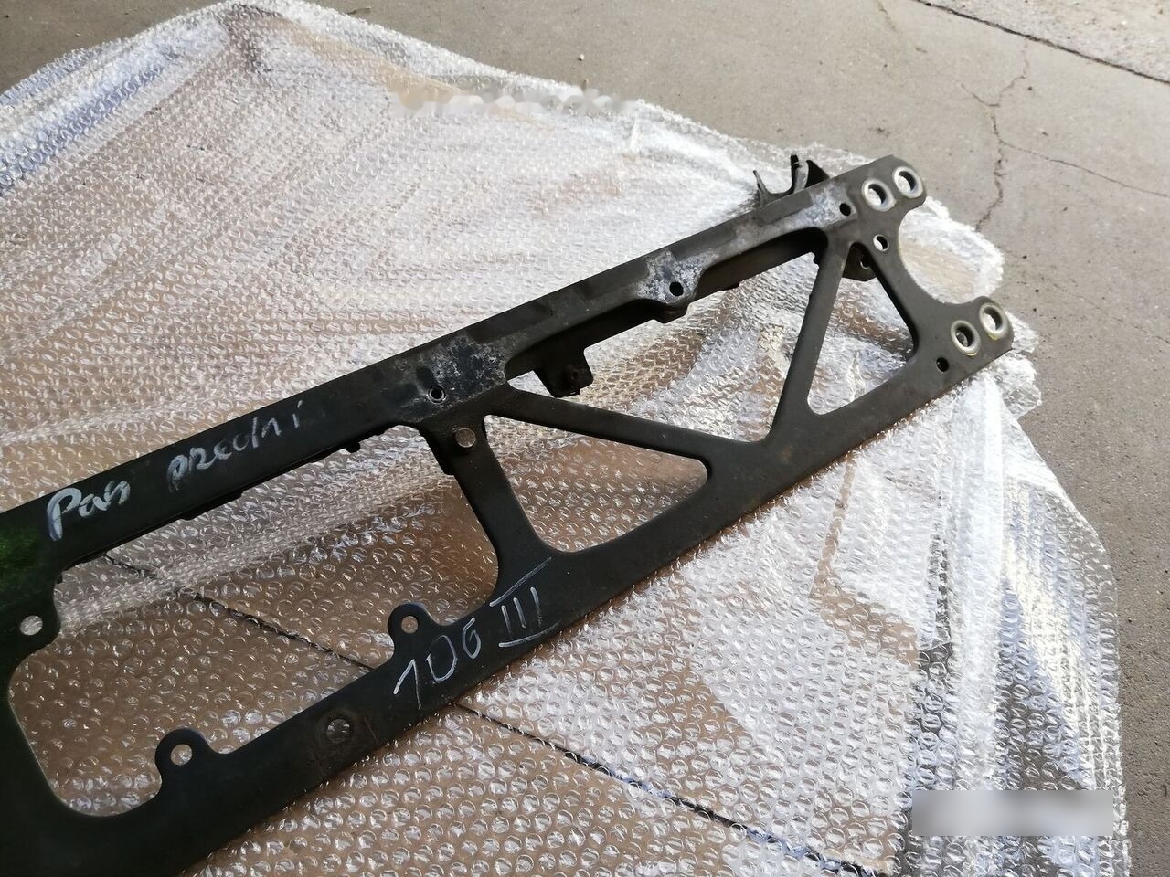 Pas przedni, strefa zgniotu DAF XF 106 truck - Nárazník pro Nákladní auto: obrázek 3 Pas przedni, strefa zgniotu DAF XF 106 truck - Nárazník pro Nákladní auto: obrázek 3