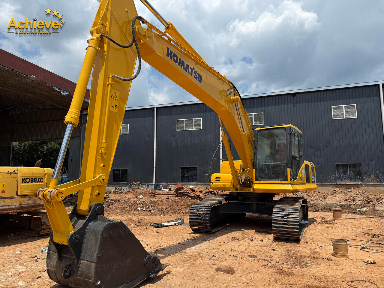 Komatsu Remanufactured PC200-8 0.8 m³ 110/2000 kw/rpm 19900 kg 6620 mm 149 kN Komatsu SAA6D107E-1 400 L 【ACHIEVE】 TOP CONDITION!!! - Pásové rýpadlo: obrázek 3 Komatsu Remanufactured PC200-8 0.8 m³ 110/2000 kw/rpm 19900 kg 6620 mm 149 kN Komatsu SAA6D107E-1 400 L 【ACHIEVE】 TOP CONDITION!!! - Pásové rýpadlo: obrázek 3