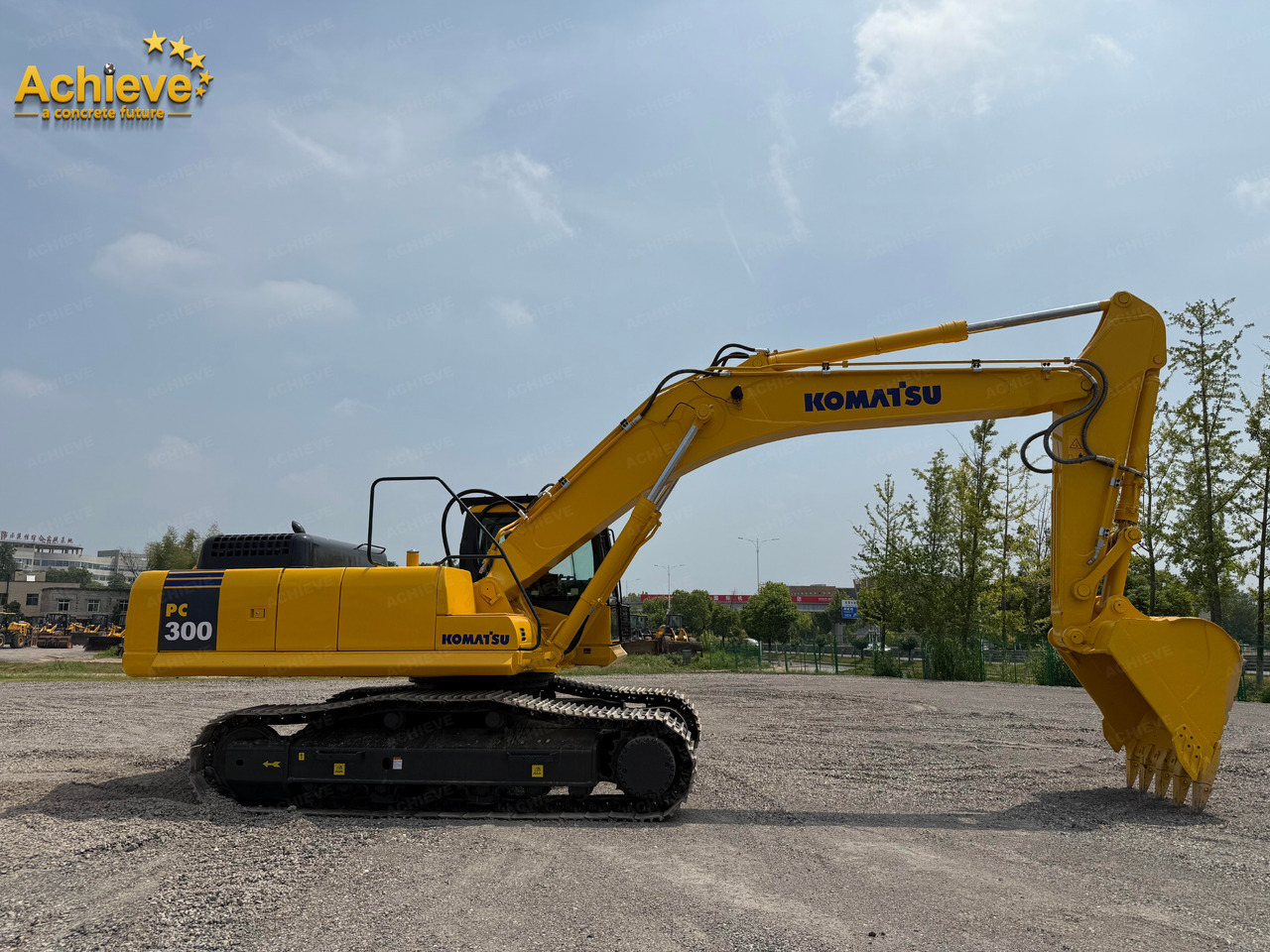 Komatsu hydraulic excavator PC300-8M0 187 /1950KW/rpm 1.4-2.0m³ 32000kg Remanufactured【ACHIEVE】 TOP CONDITION!!! - Pásové rýpadlo: obrázek 5 Komatsu hydraulic excavator PC300-8M0 187 /1950KW/rpm 1.4-2.0m³ 32000kg Remanufactured【ACHIEVE】 TOP CONDITION!!! - Pásové rýpadlo: obrázek 5