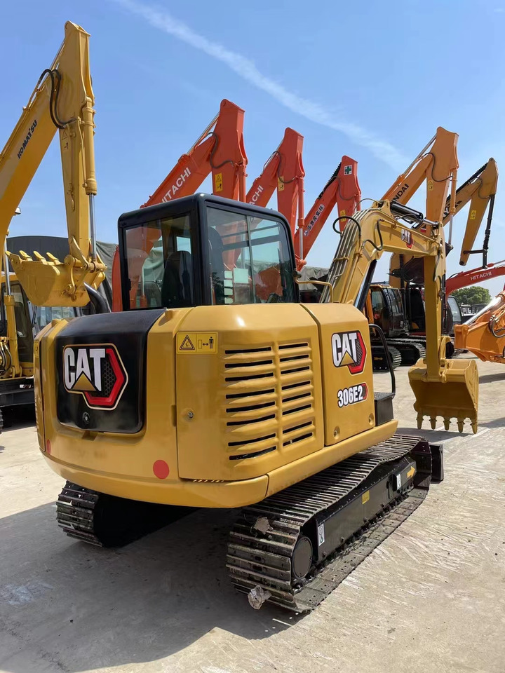 CATERPILLAR 306E2, 306D Small Digger Second Hand Excavator with Blade Dozer - Mini rýpadlo: obrázek 4 CATERPILLAR 306E2, 306D Small Digger Second Hand Excavator with Blade Dozer - Mini rýpadlo: obrázek 4