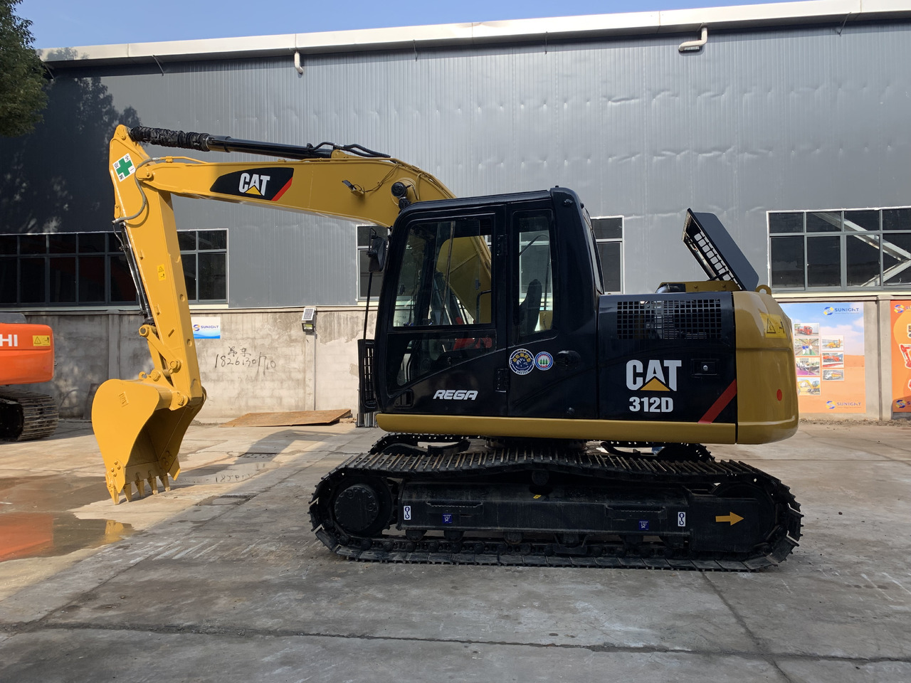 Caterpillar 12 ton Excavator Used Condition CAT 312D Good Price - Pásové rýpadlo: obrázek 2 Caterpillar 12 ton Excavator Used Condition CAT 312D Good Price - Pásové rýpadlo: obrázek 2