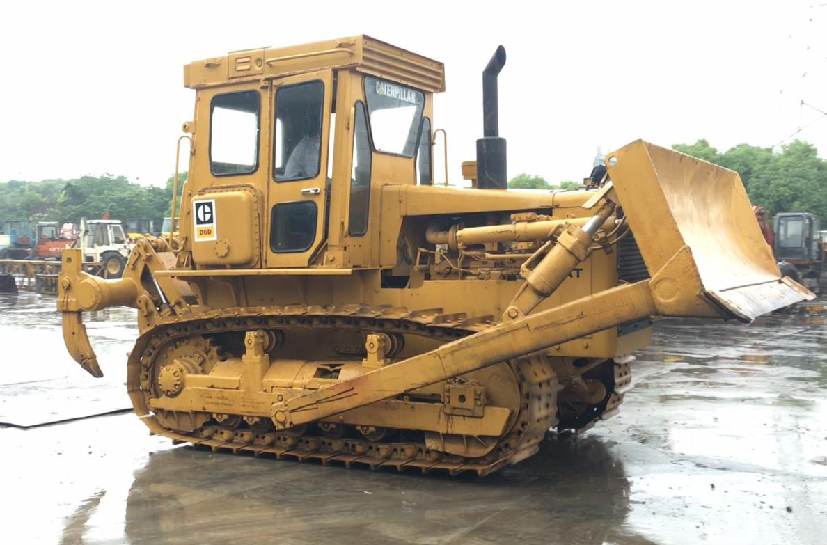 Caterpillar D6D Bulldozer Good Condition Tracked Tractor for Bolivia - Buldozer: obrázek 2 Caterpillar D6D Bulldozer Good Condition Tracked Tractor for Bolivia - Buldozer: obrázek 2