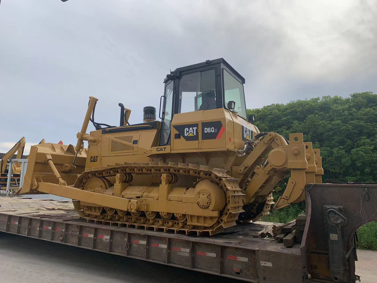 Caterpillar D6G, D6G2 Bulldozer Good Price Secondhand CAT Tracked Tractor - Buldozer: obrázek 3 Caterpillar D6G, D6G2 Bulldozer Good Price Secondhand CAT Tracked Tractor - Buldozer: obrázek 3