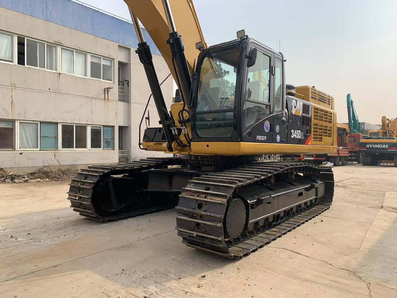 Caterpillar Heavy Duty Excavator 45 ton CAT Mining Machine 345D, 345D2 - Pásové rýpadlo: obrázek 5 Caterpillar Heavy Duty Excavator 45 ton CAT Mining Machine 345D, 345D2 - Pásové rýpadlo: obrázek 5