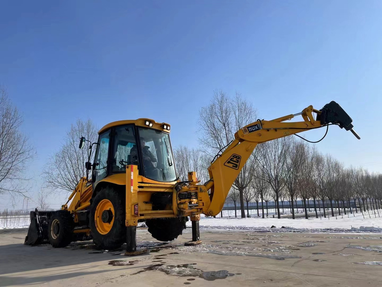 JCB 3CX Used Backhoe Loader with Hammer - Rýpadlo-nakladač: obrázek 2 JCB 3CX Used Backhoe Loader with Hammer - Rýpadlo-nakladač: obrázek 2