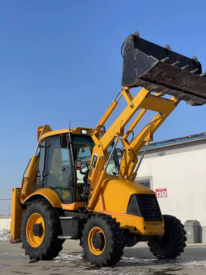JCB 3CX Used Backhoe Loader with Hammer - Rýpadlo-nakladač: obrázek 4 JCB 3CX Used Backhoe Loader with Hammer - Rýpadlo-nakladač: obrázek 4