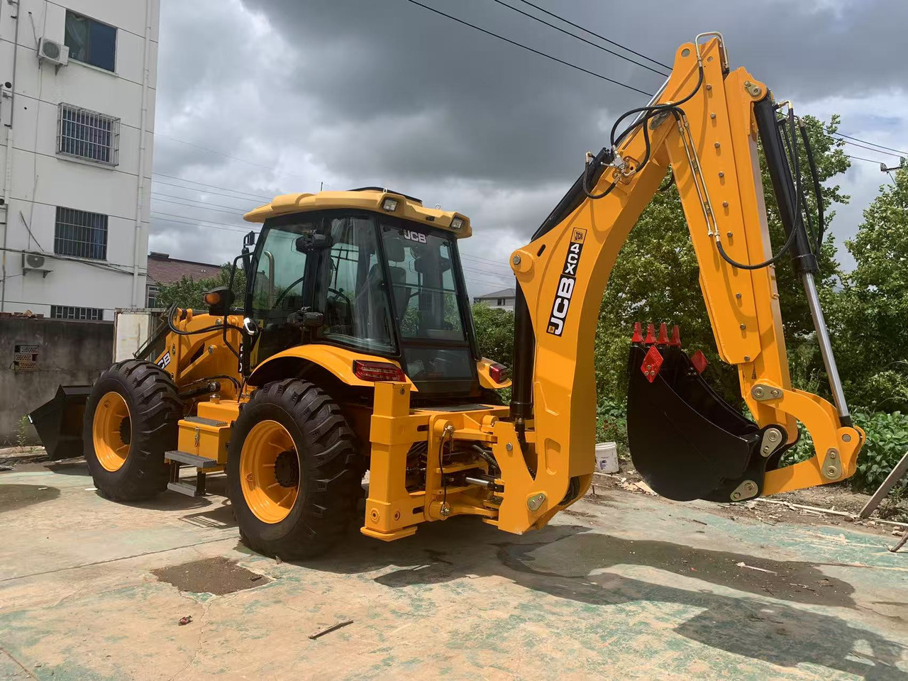 JCB 4X4 Backhoe Loader 4CX, 3CX - Rýpadlo-nakladač: obrázek 1 JCB 4X4 Backhoe Loader 4CX, 3CX - Rýpadlo-nakladač: obrázek 1