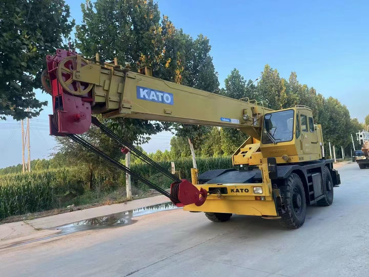 KATO KR250 Good Price 25 ton Rough Terrain Crane - Autojeřáb: obrázek 2 KATO KR250 Good Price 25 ton Rough Terrain Crane - Autojeřáb: obrázek 2