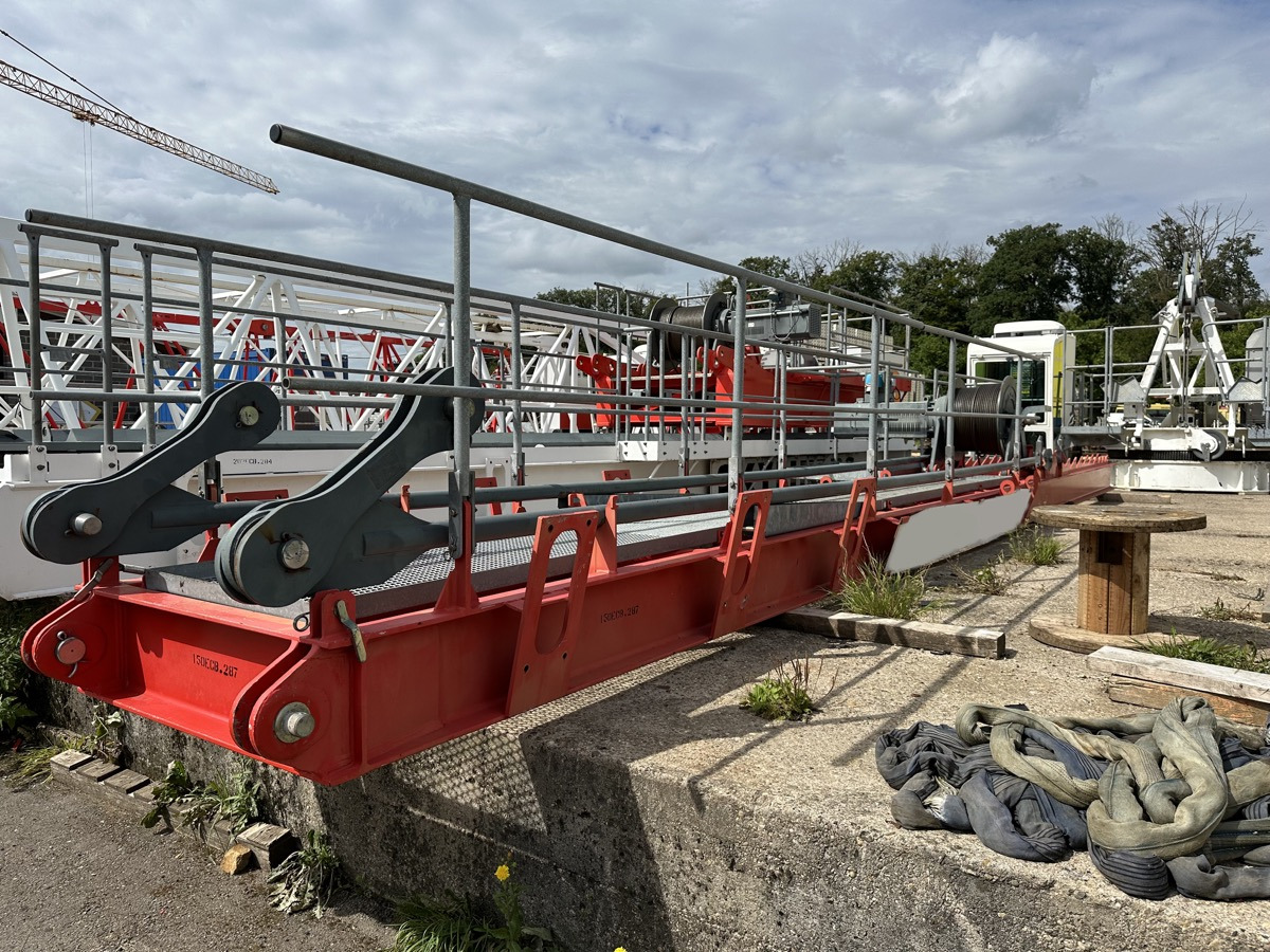 LIEBHERR 150 EC-B 8 Litronic - Věžový jeřáb: obrázek 2 LIEBHERR 150 EC-B 8 Litronic - Věžový jeřáb: obrázek 2