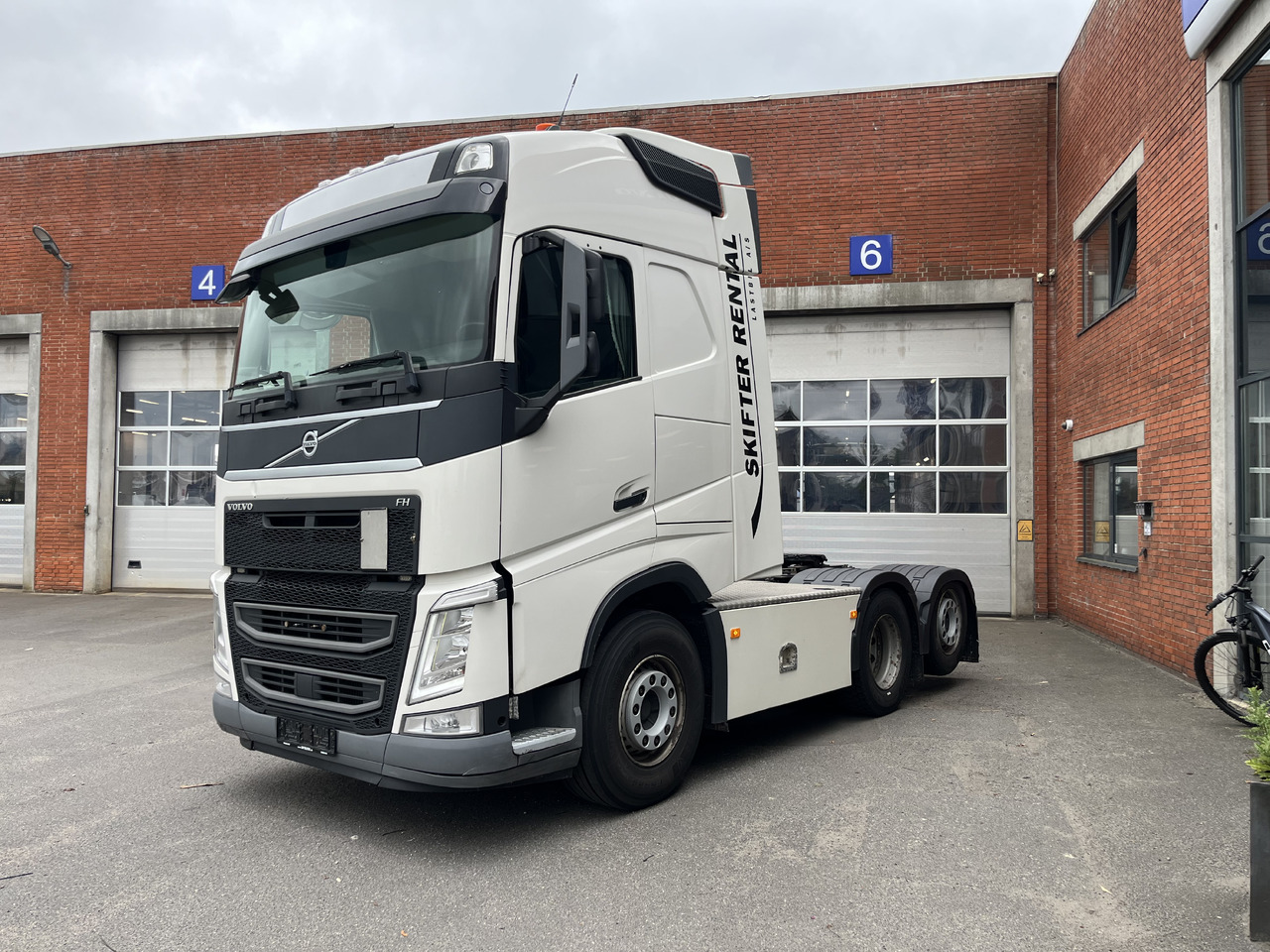 Volvo FH 500TC 6x2 - Tahač: obrázek 2 Volvo FH 500TC 6x2 - Tahač: obrázek 2