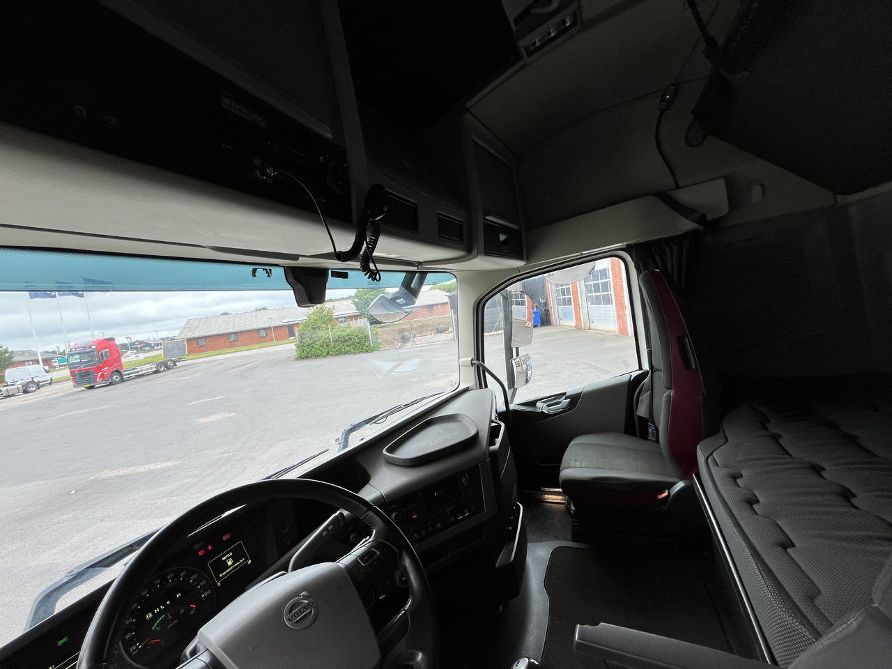 Volvo FH500 6x2 - Tahač: obrázek 5 Volvo FH500 6x2 - Tahač: obrázek 5