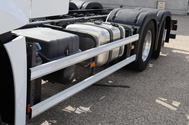 Mercedes-Benz Actros 2543L EXII/EXIII, FL - Podvozek s kabinou: obrázek 4 Mercedes-Benz Actros 2543L EXII/EXIII, FL - Podvozek s kabinou: obrázek 4
