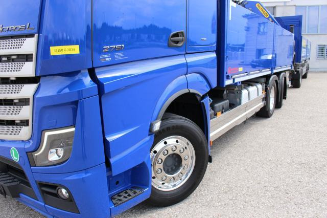 Mercedes-Benz Actros 2551LL PK22002 - Nákladní automobil valníkový/ Plošinový, Auto s hydraulickou rukou: obrázek 3 Mercedes-Benz Actros 2551LL PK22002 - Nákladní automobil valníkový/ Plošinový, Auto s hydraulickou rukou: obrázek 3