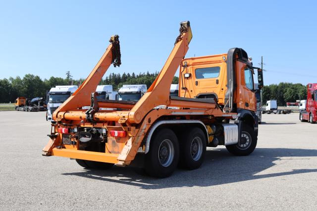 Mercedes-Benz Arocs 3353K ABSETZER - Ramenový nosič kontajnerov: obrázek 3 Mercedes-Benz Arocs 3353K ABSETZER - Ramenový nosič kontajnerov: obrázek 3