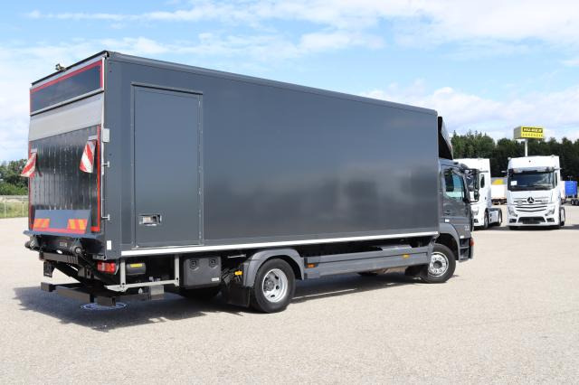Mercedes-Benz Atego 1223 L - Skříňový nákladní auto: obrázek 4 Mercedes-Benz Atego 1223 L - Skříňový nákladní auto: obrázek 4