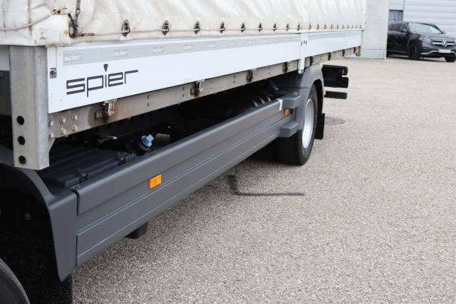 Mercedes-Benz Atego 1224 L - Plachtový nákladní auto: obrázek 4 Mercedes-Benz Atego 1224 L - Plachtový nákladní auto: obrázek 4