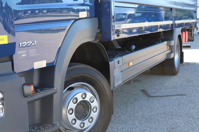 Mercedes-Benz Atego 1224 L - Plachtový nákladní auto: obrázek 4 Mercedes-Benz Atego 1224 L - Plachtový nákladní auto: obrázek 4