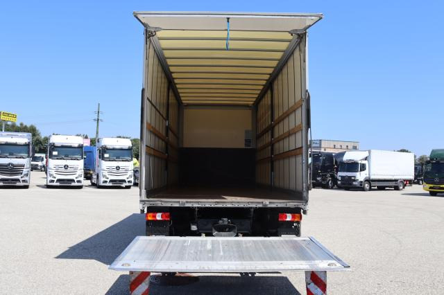 Mercedes-Benz Atego 1230 L - Plachtový nákladní auto: obrázek 5 Mercedes-Benz Atego 1230 L - Plachtový nákladní auto: obrázek 5