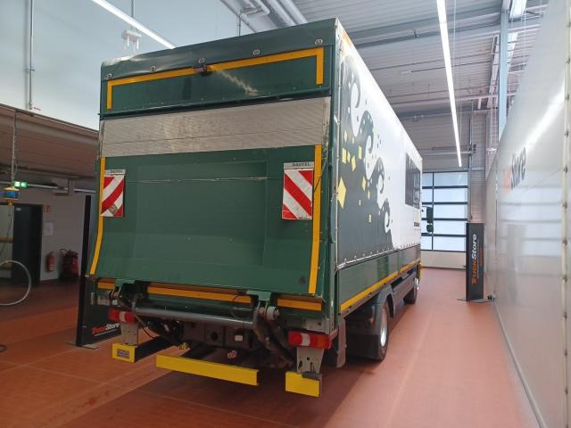 Mercedes-Benz Atego 1523 L - Plachtový nákladní auto: obrázek 3 Mercedes-Benz Atego 1523 L - Plachtový nákladní auto: obrázek 3