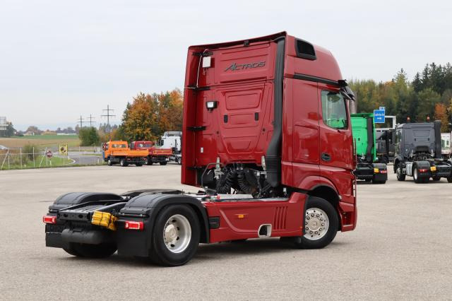 Mercedes-Benz Actros 1851 LS - Tahač: obrázek 4 Mercedes-Benz Actros 1851 LS - Tahač: obrázek 4