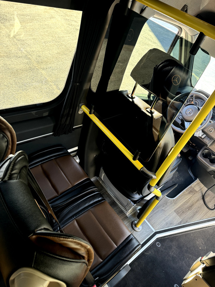 Nový Minibus, Mikrobus Mercedes-Benz Sprinter 517: obrázek 6