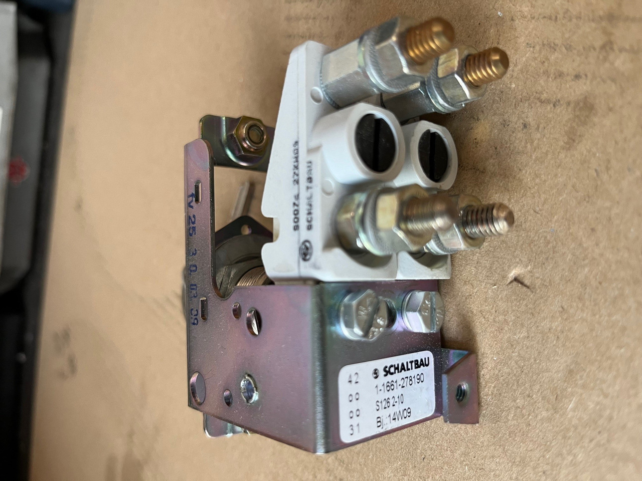 O&K Terex various Lock Actuator 788259 1461746 534-2128 Schaltbau S126 2-10 1-1661-278190 - Náhradní díly pro Rýpadlo: obrázek 1 O&K Terex various Lock Actuator 788259 1461746 534-2128 Schaltbau S126 2-10 1-1661-278190 - Náhradní díly pro Rýpadlo: obrázek 1